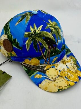 Unisex Gucci Palms and Floral (Hawaiian) Print Baseball Cap. Size small Buy Gucci Palms And Floral Print Baseball Hat  main image 2